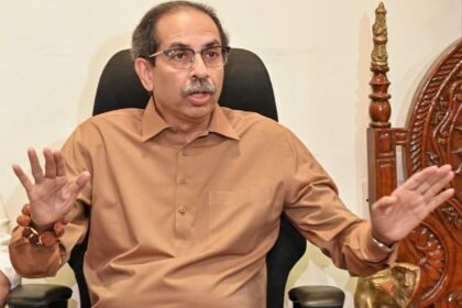 उद्धव ठाकरेंसाठी बीएमसी निवडणूक का आहे प्रतिष्ठेची लढाई?