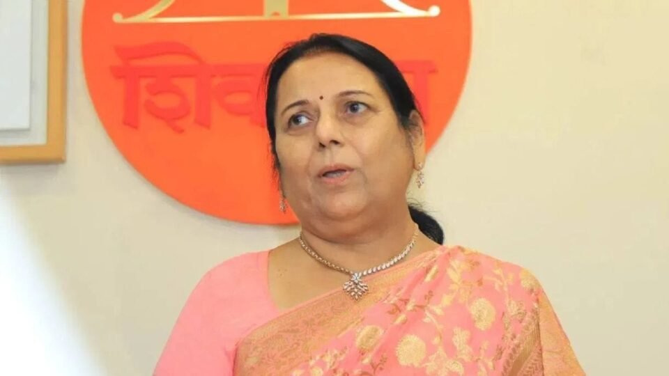 अशोक खरात भेट दाव्यावर नीलम गोऱ्हे यांचा मोठा खुलासा